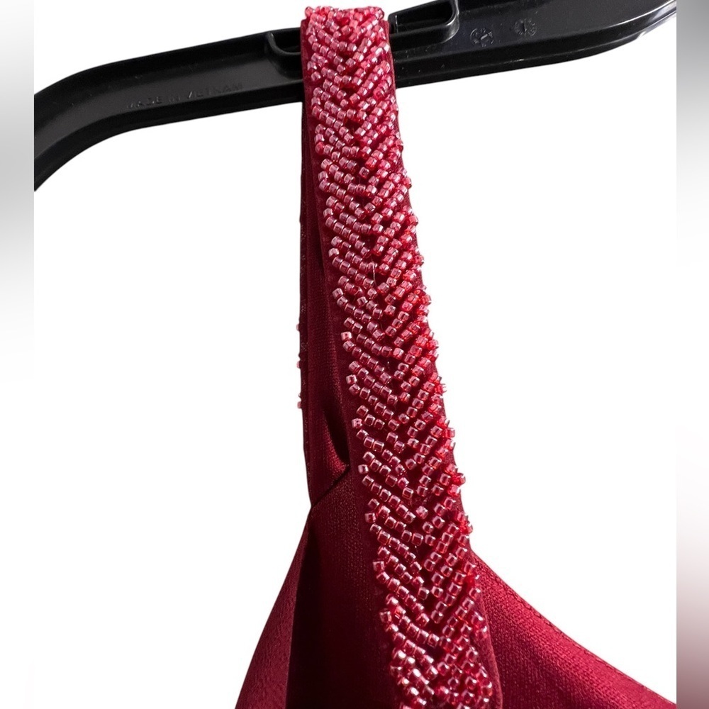 Women's Burgundy Sleeveless Top with Beaded Detailed Straps Size Large - Picture 4 of 6